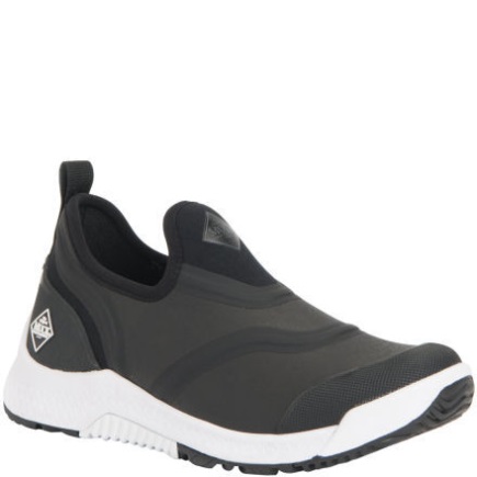 MUCKBOOT Women's Outscape Low black