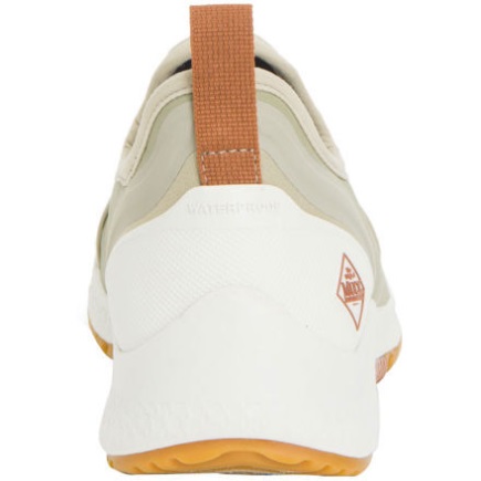 MUCKBOOT Women's Outscape Low brown